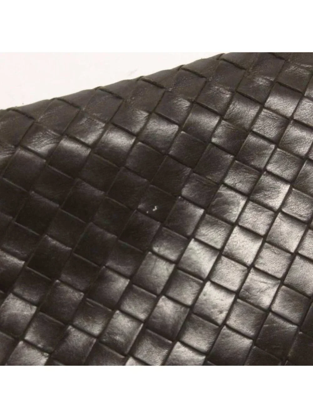 Bottega Veneta Intrecciato Wallet Braided Leather Brown